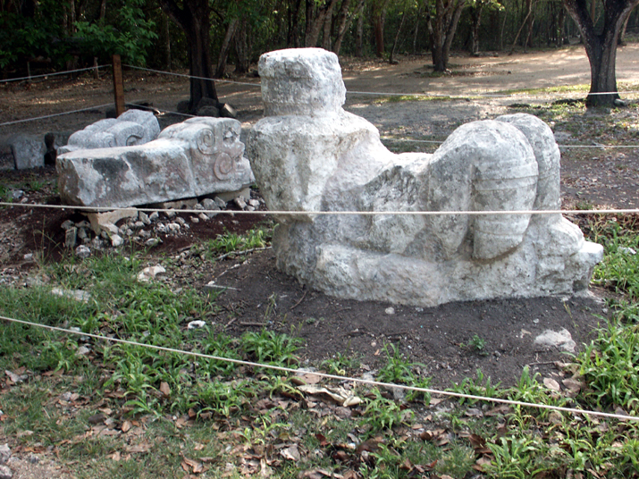 0704 chichen itza 024.jpg - DCF 1.0